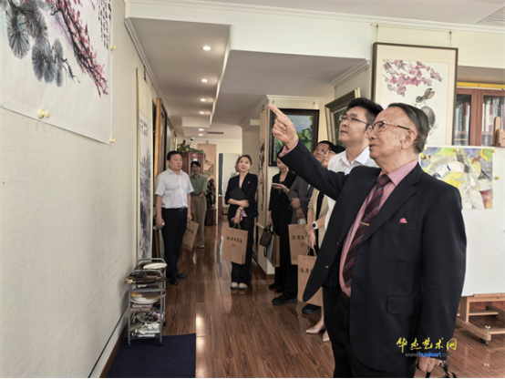 北京中银管理层领导莅临港澳台美协参观指导