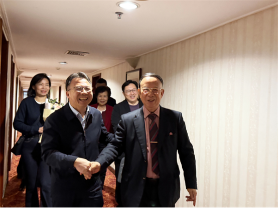 港澳台美协主席蔡豪杰捐建的“豪杰美术馆”在厦门揭牌启用