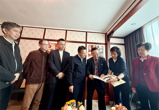 港澳台美协主席蔡豪杰捐建的“豪杰美术馆”在厦门揭牌启用