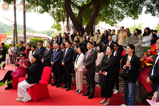港澳台美协主席蔡豪杰捐建的“豪杰美术馆”在厦门揭牌启用